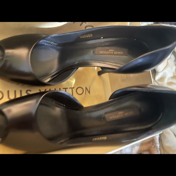 Louis Vuitton Leather Peep Toe Gold Plate - Picture 6 of 8